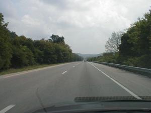 I-65 northbound in southern Hart County.