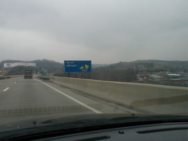 Entering Kentucky from West Virginia on I-64. (January 3, 2003)