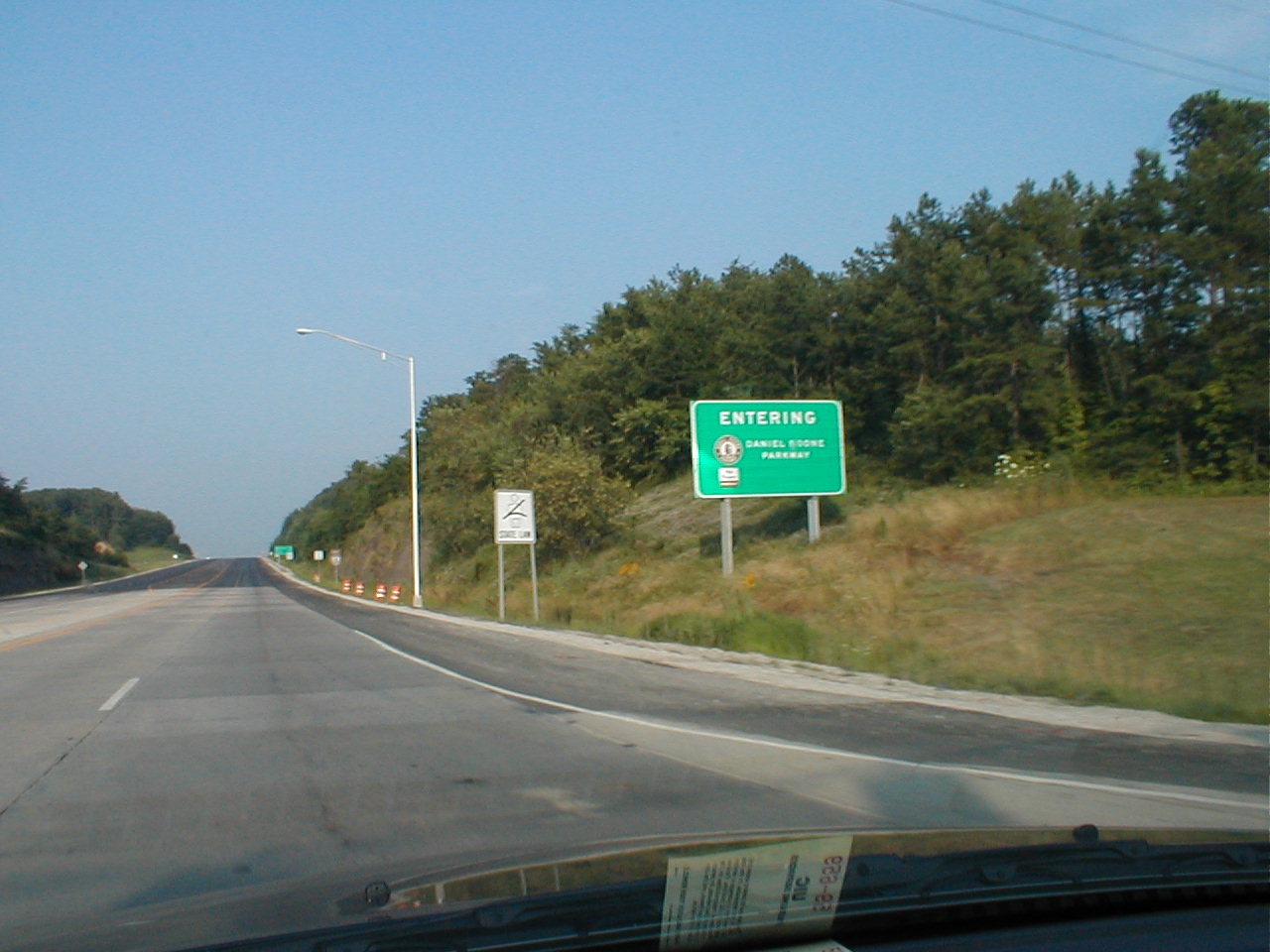 "Entering Daniel Boone Parkway" (Sign includes both Daniel Boone Parkway sign and Hal Rogers Parkway sign.)