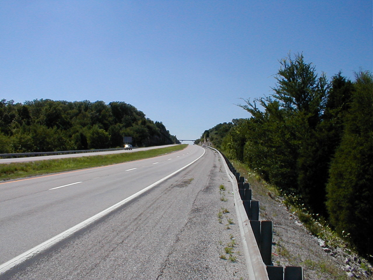 Overpass as viewed when approaching in the north bound lane.