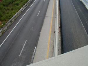 Looking north on I-65 from the Hays-Smith Grover Road overpass.  (August 15, 2002)