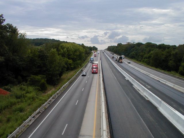 Looking south on I-65 from the Hays-Smith Grover Road overpass. (August 15, 2002)