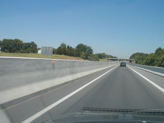 The new jersey barrier being constructed north of Exit 28. (May 22, 2002)