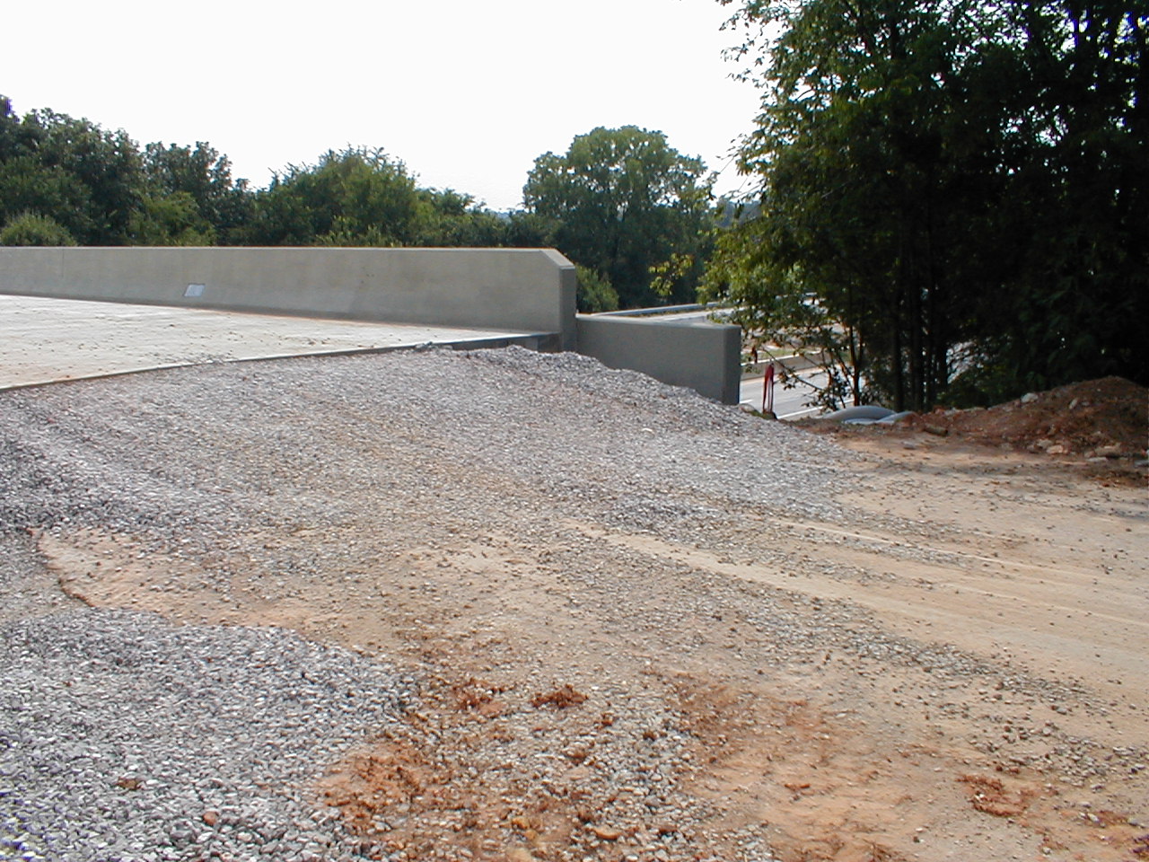 The approaches for this overpass are not yet complete.