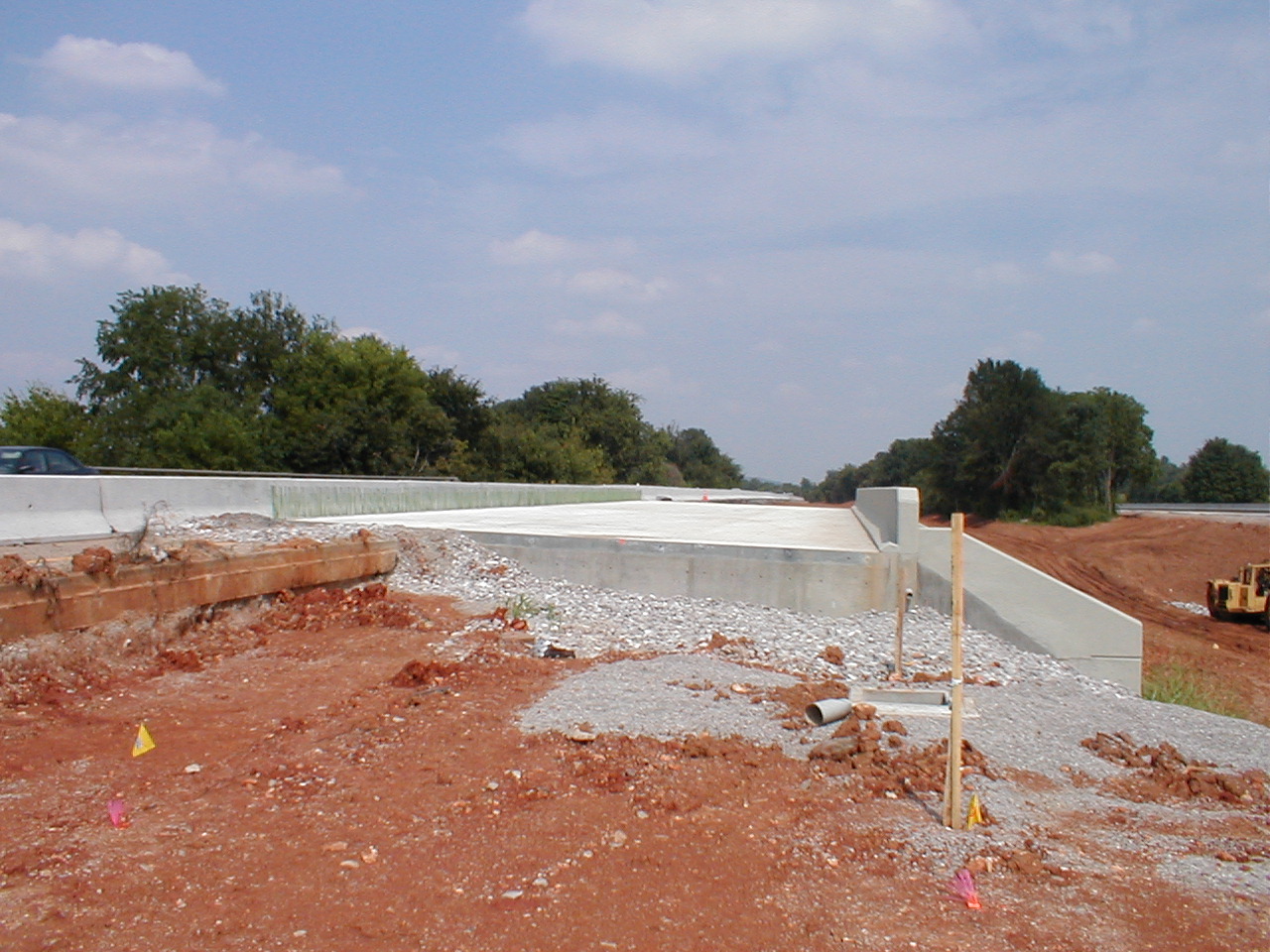 Shows a head on view of the new lanes added to the south bound bridge.