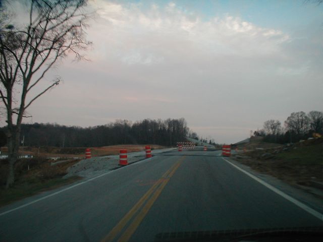 New KY 259 splits from Old KY 259 near Brownsville in Edmonson County (November 18, 2001)