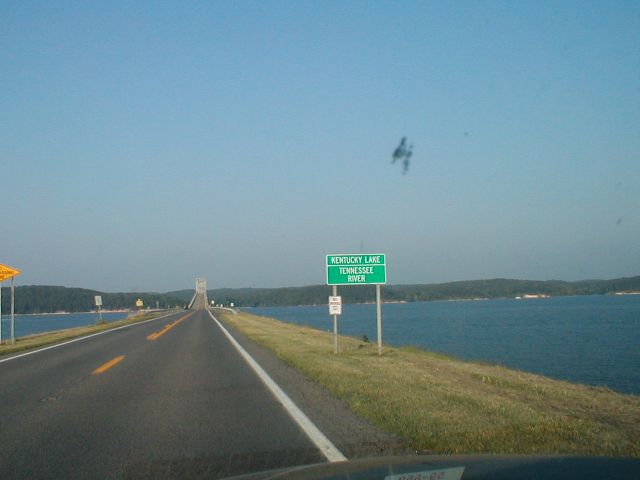 Approaching the US 68/KY 80 Eggner's Ferry Bridge over Kentucky Lake from the west.