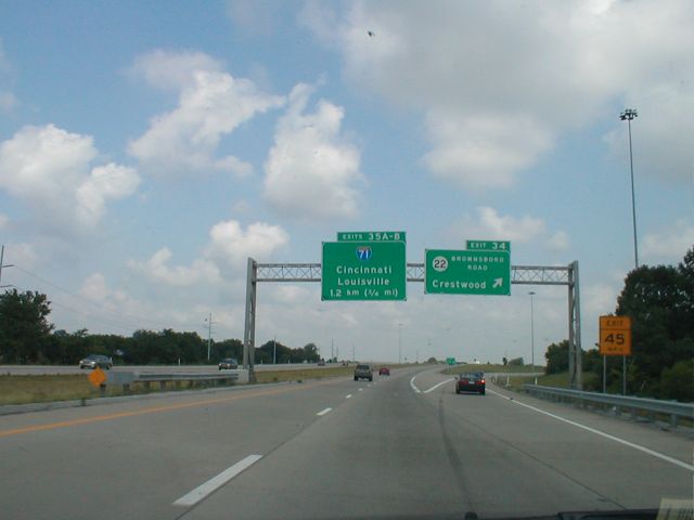Northbound on I-265 at Exit 34. (July 6, 2003)