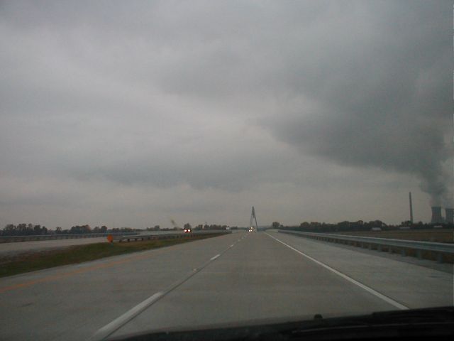 Approaching the William H. Natcher Bridge on US 231 northbound. (October 26, 2002)