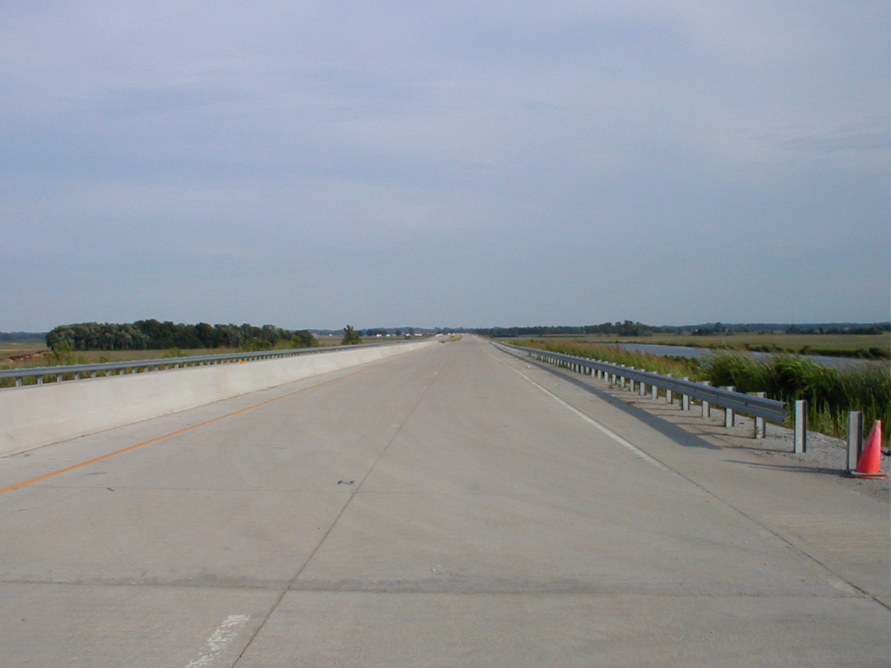 Facing south on the Kentucky approach.