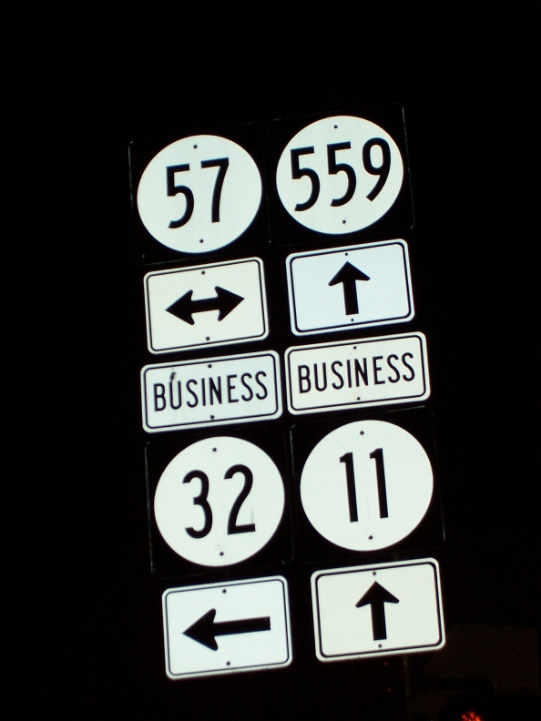 Signage for intersection in downtown Flemingsburg.