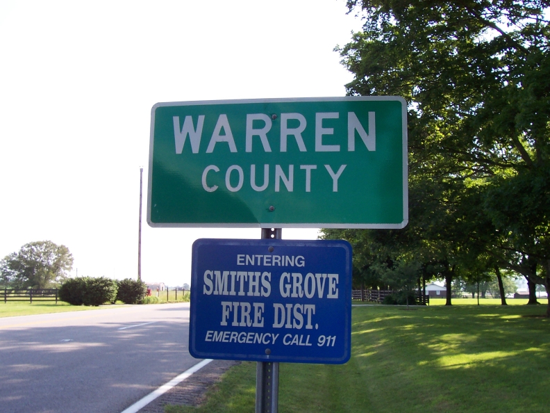 Entering Warren County from Edmonson County along US 31W.
