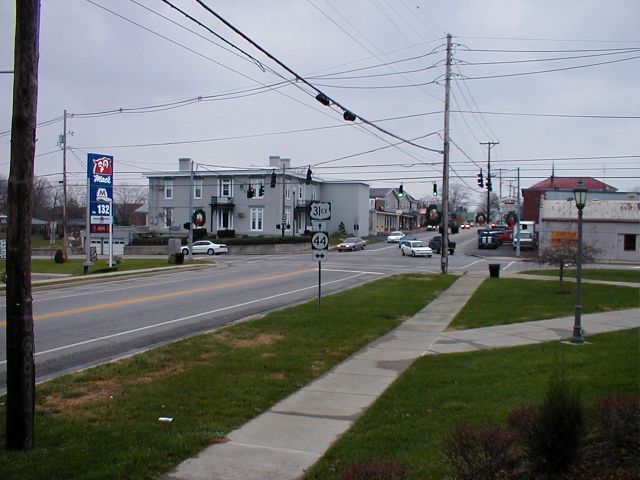 US 31EX and KY 44 intersection in downton Mount Washington.