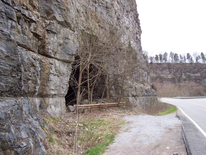 Daniel Boone tunnel along US 68 in Jessamine County.