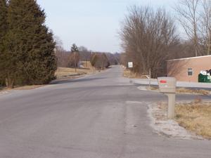 Western Kentucky Parkway's Old Connector: Looking northeast